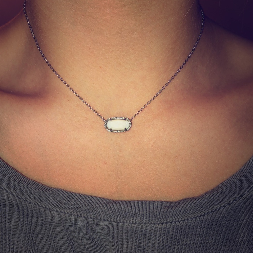 kendra scott necklace
